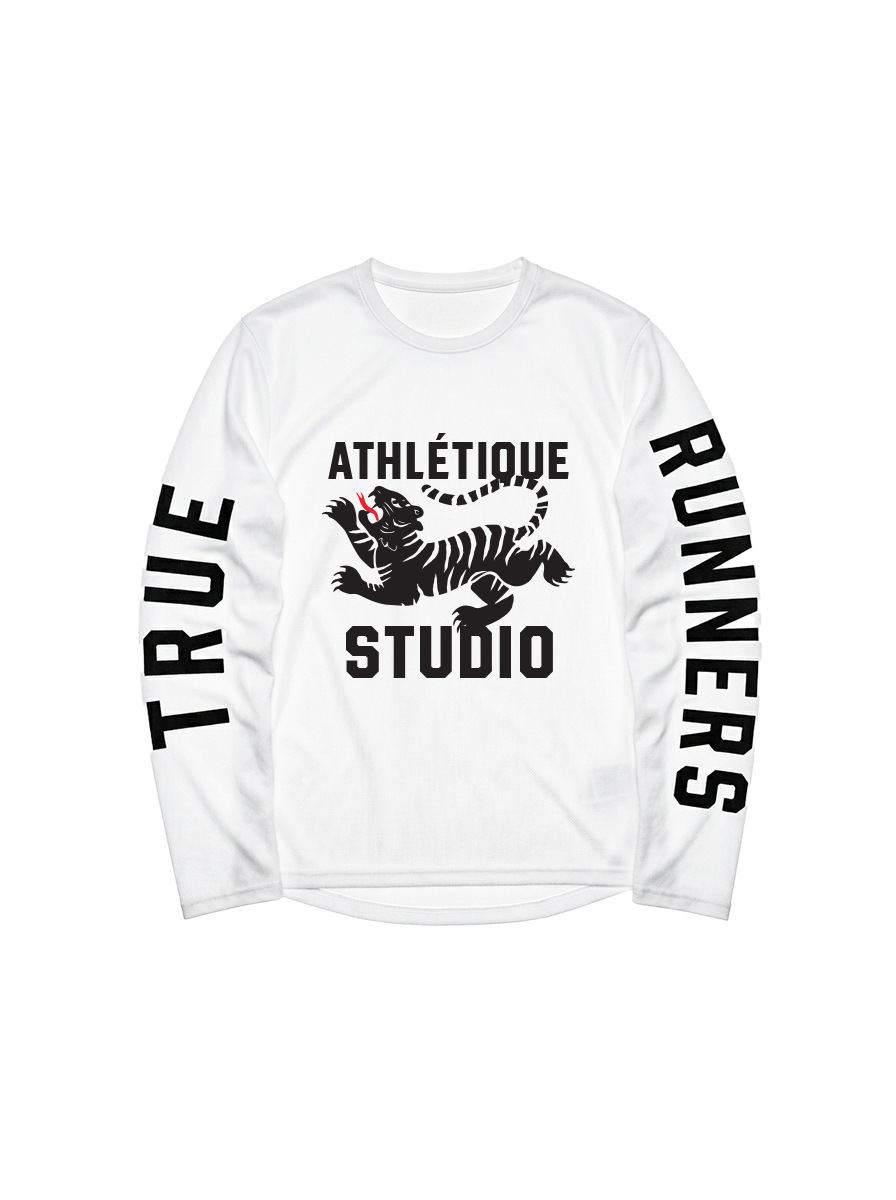 STUDIO LONGSLEEVE